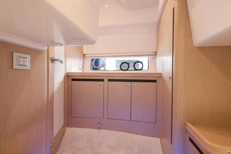 Focus Motor Yacht Power 36