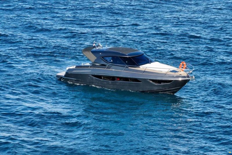 Focus Motor Yacht Power 36