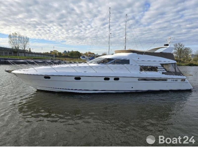 Fairline Squadron 56