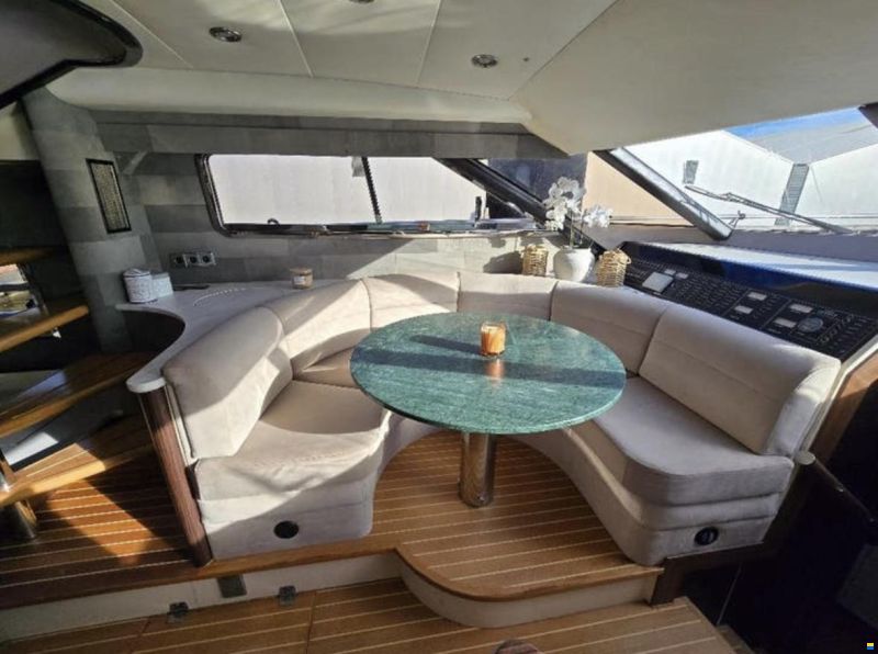 Fairline Squadron 56