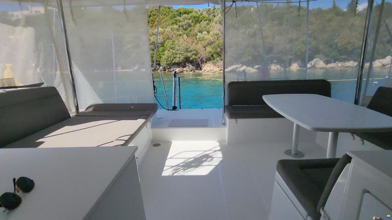 Lagoon 450F