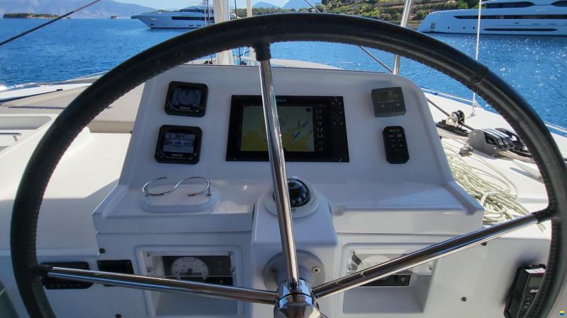 Lagoon 450F