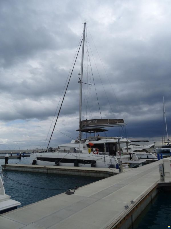 Chantier Catana Bali 5.4