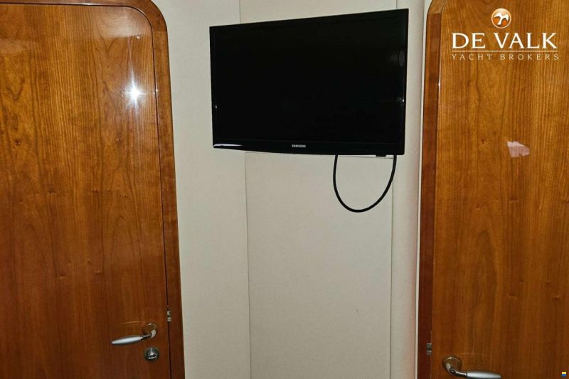 Sunseeker Portofino 53