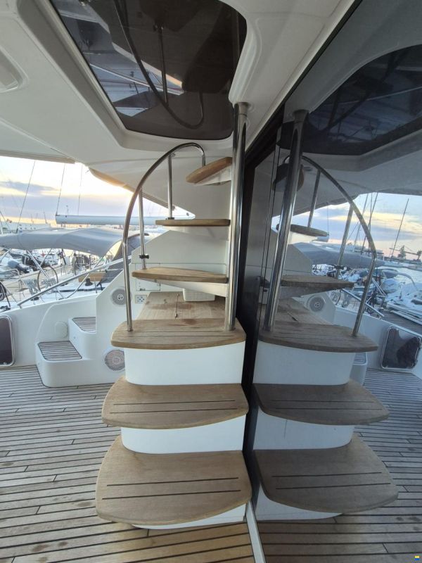 Beneteau 49 GT Flybridge