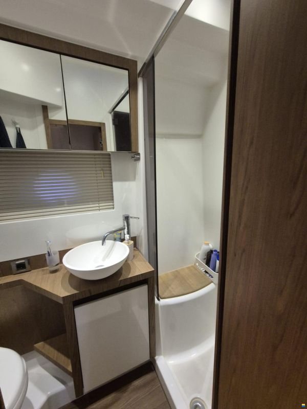 Beneteau 49 GT Flybridge