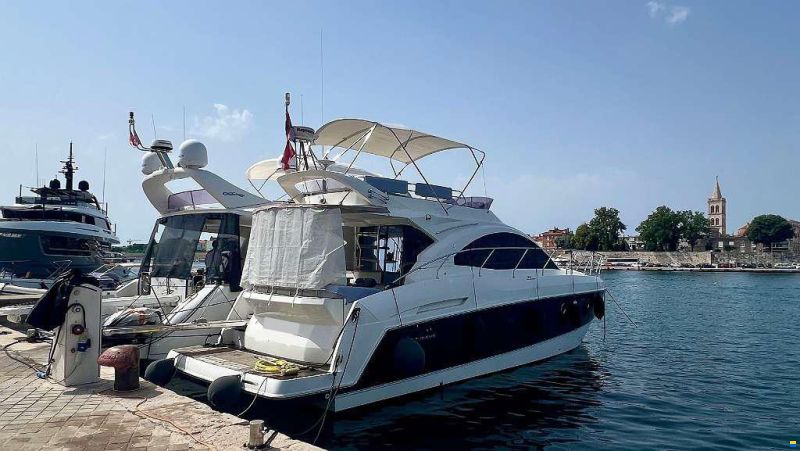 Beneteau 49 GT Flybridge