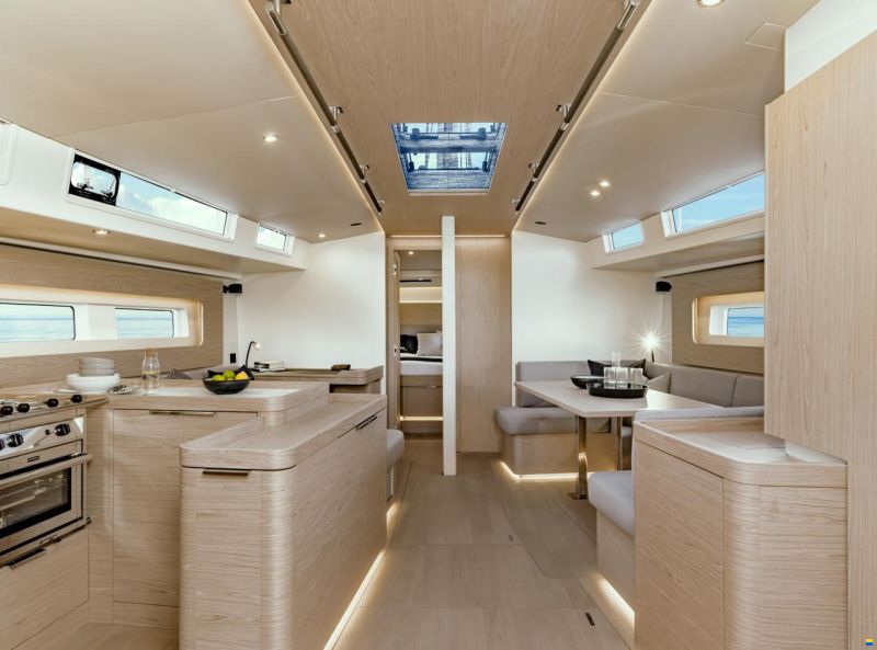 Beneteau Oceanis Yacht 54