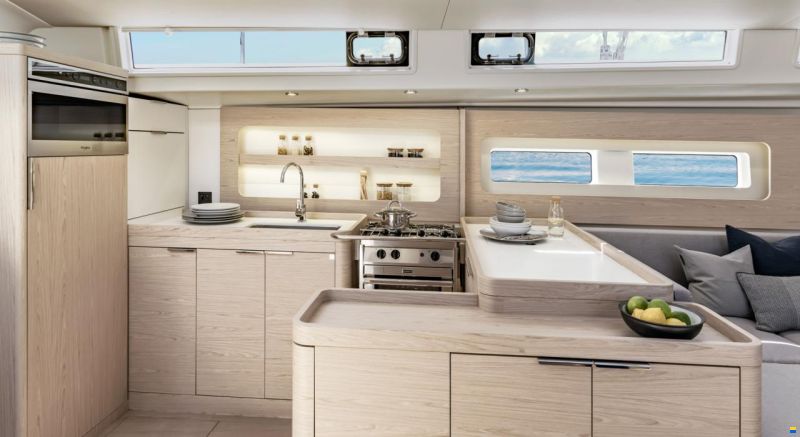 Beneteau Oceanis Yacht 54