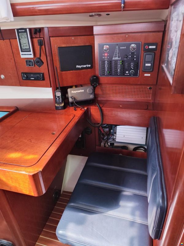 Dehler 39