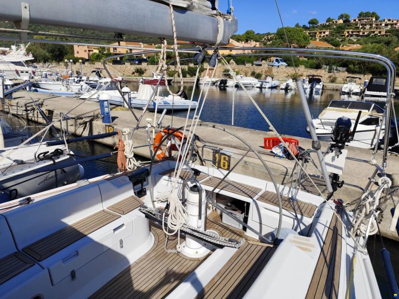 Dehler 39