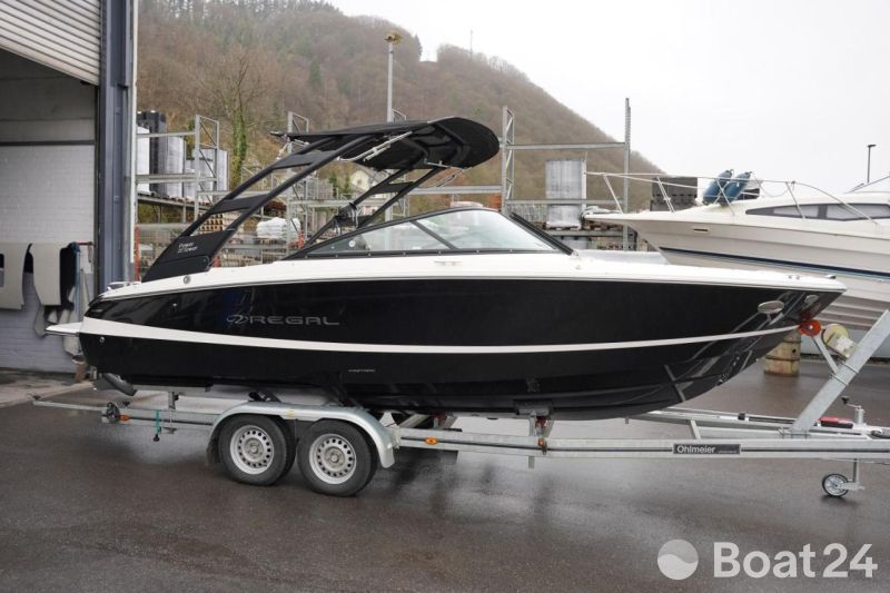 Regal LS2 BOWRIDER