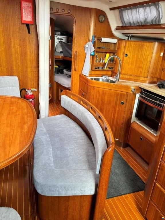 X-Yachts 442