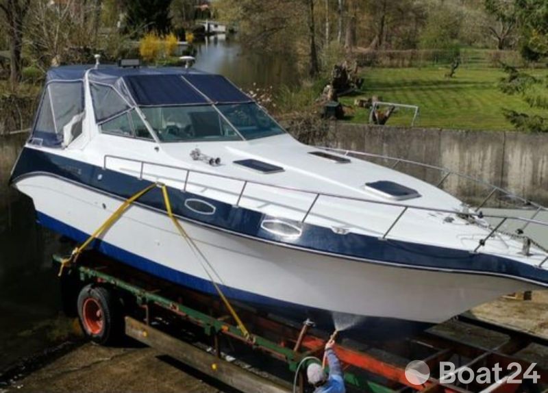 Bayliner Cruiser 3000 Rouge