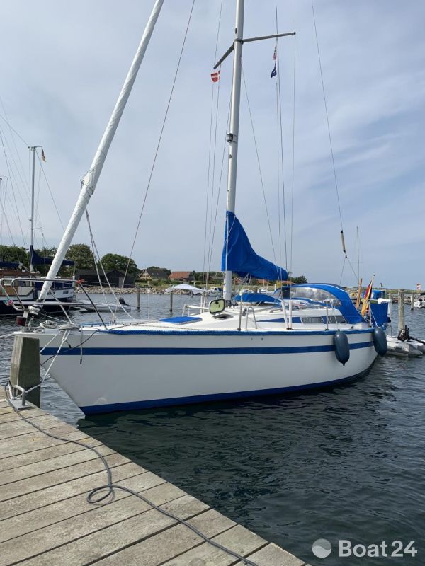 Arcona 32