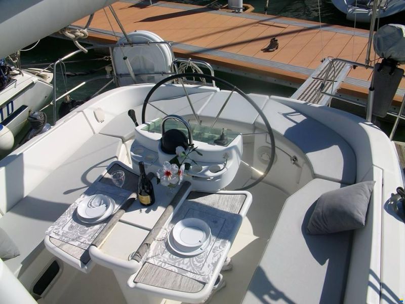 Beneteau Oceanis 411