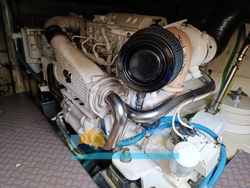 Ferretti 500