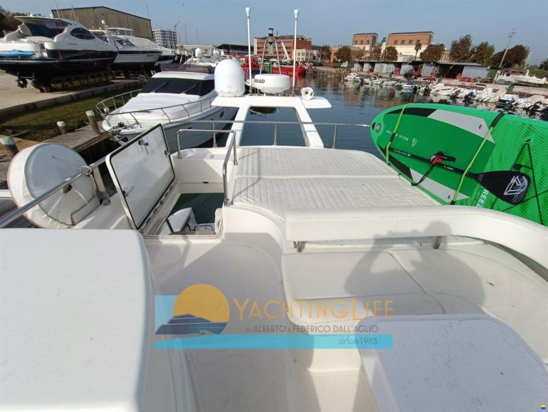 Ferretti 500