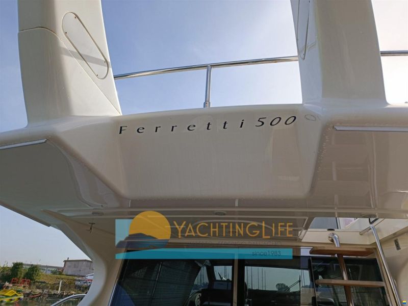 Ferretti 500