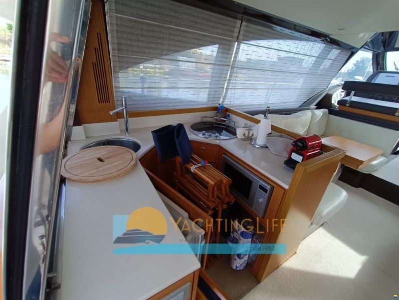 Ferretti 500