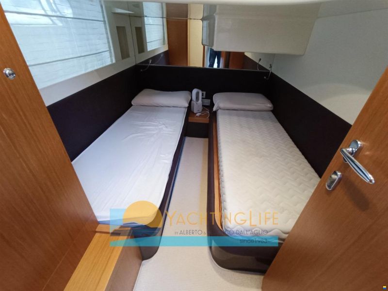 Ferretti 500