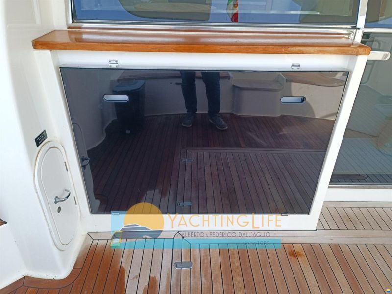 Ferretti 500