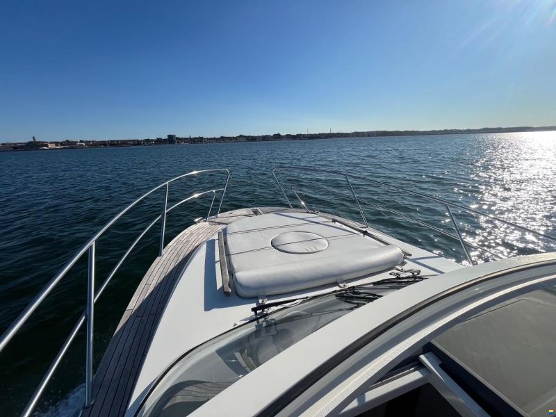 Marex 310 Sun Cruiser