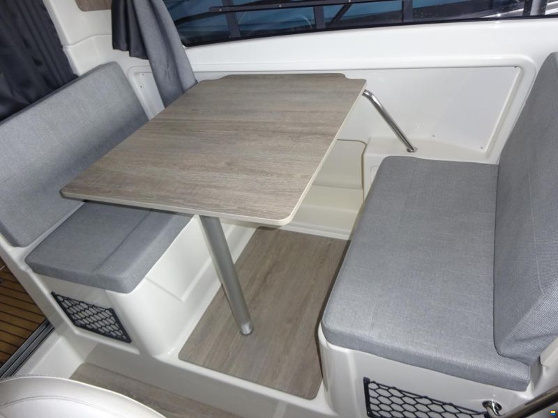 Quicksilver Activ 805 Weekend