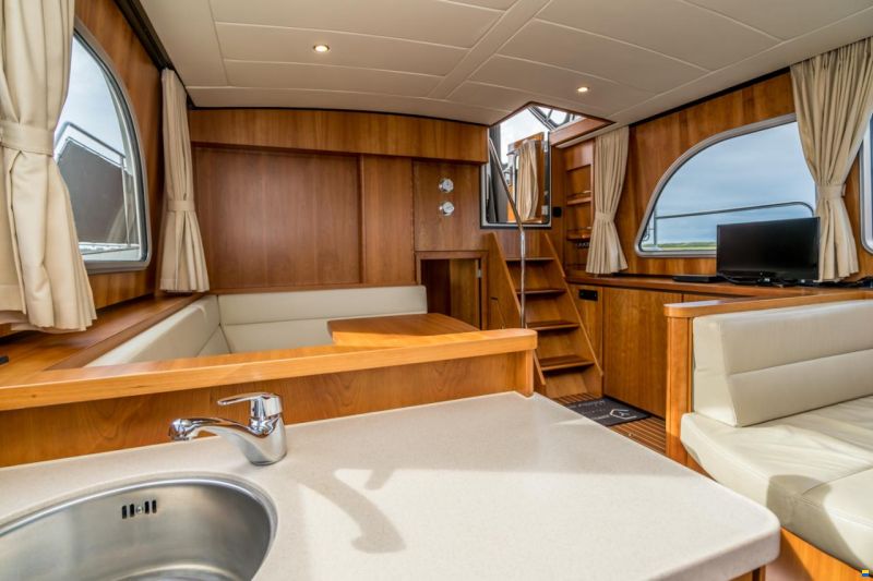 Linssen Grand Sturdy 40.9 AC