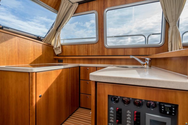 Linssen Grand Sturdy 40.9 AC