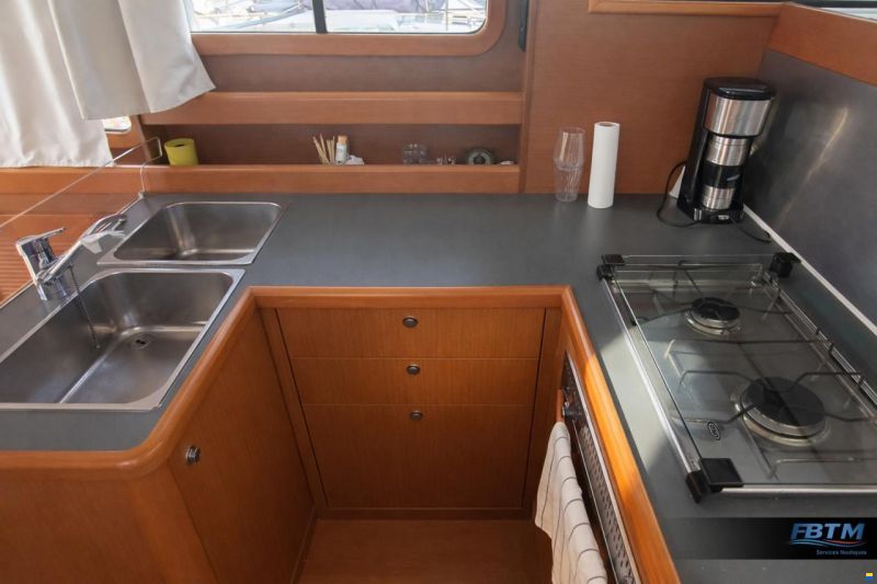 Beneteau trawler 34