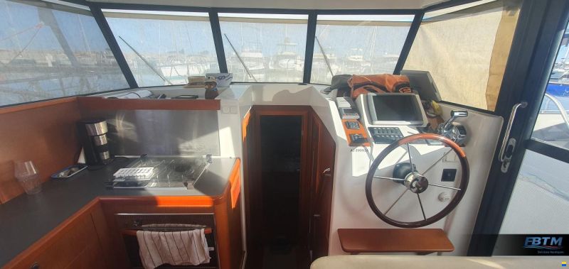 Beneteau trawler 34