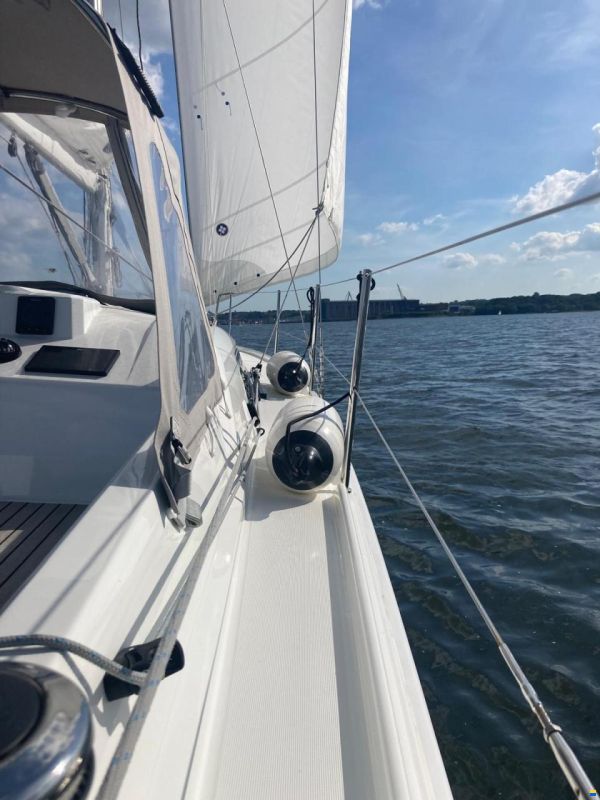 Beneteau Oceanis 30.1