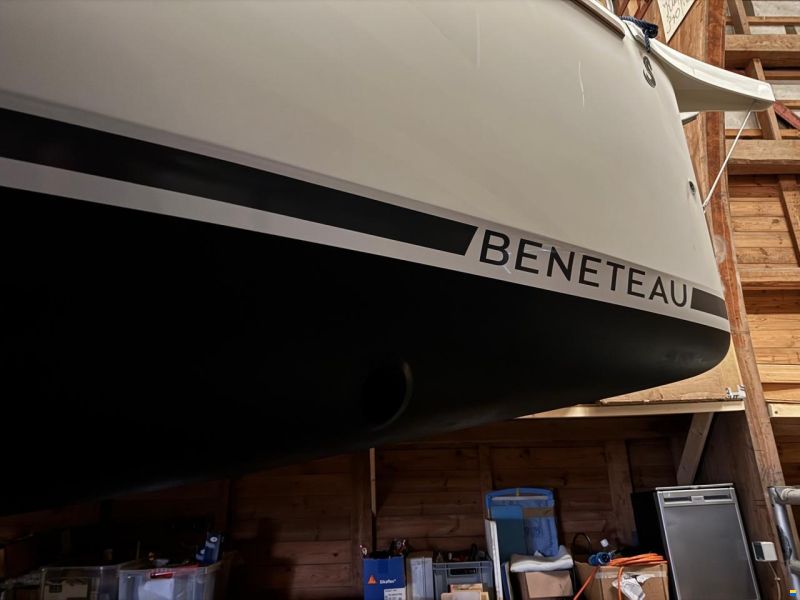 Beneteau Oceanis 30.1