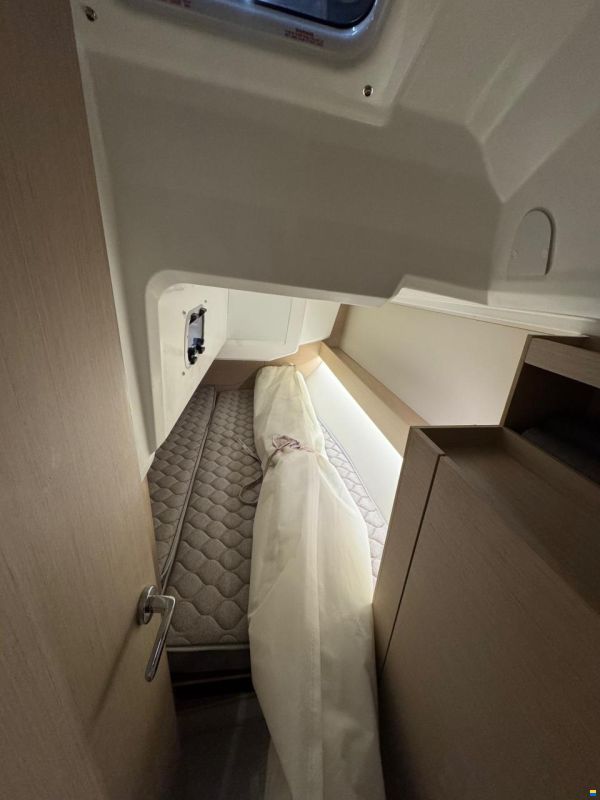 Beneteau Oceanis 30.1