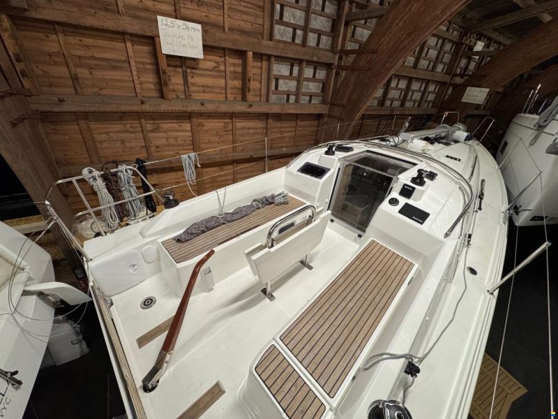 Beneteau Oceanis 30.1