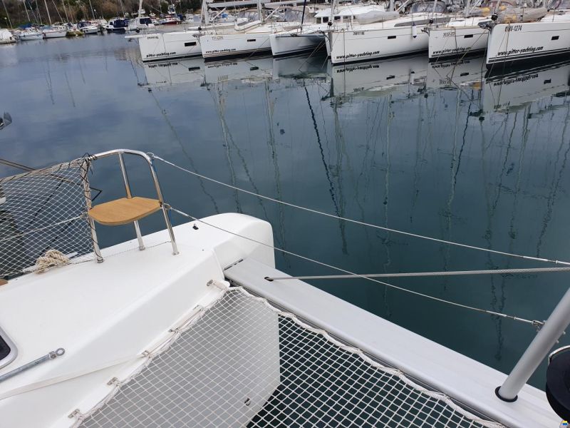 Lagoon 40