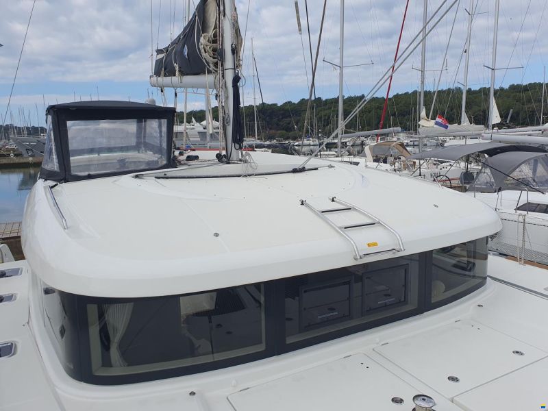 Lagoon 40