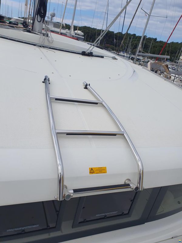 Lagoon 40