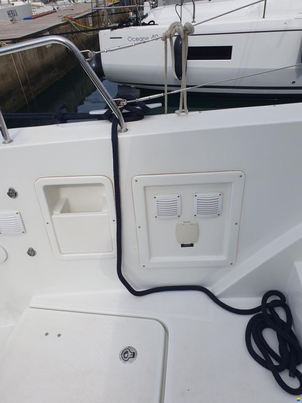 Lagoon 40