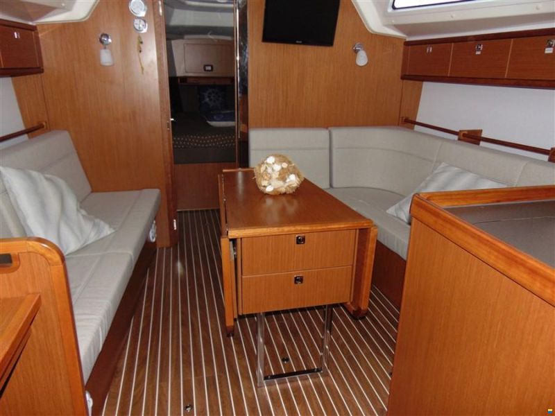 Bavaria 37 Cruiser