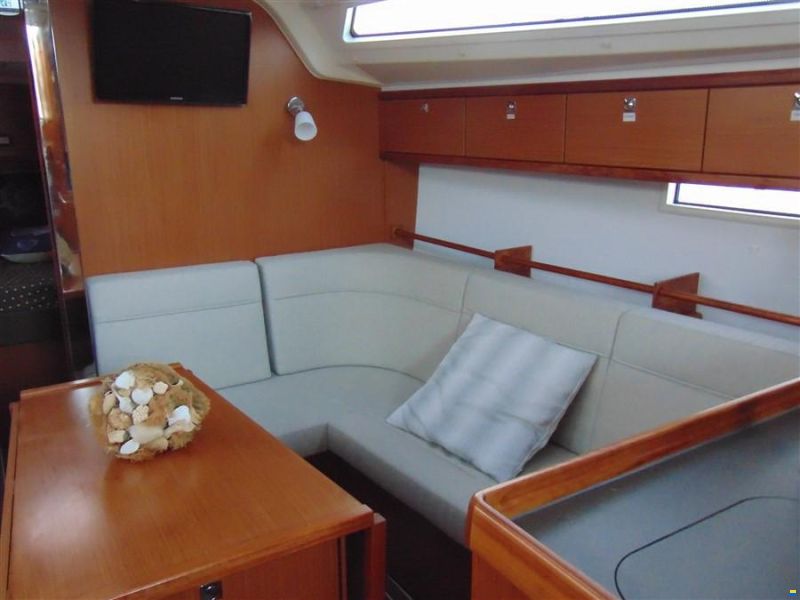 Bavaria 37 Cruiser