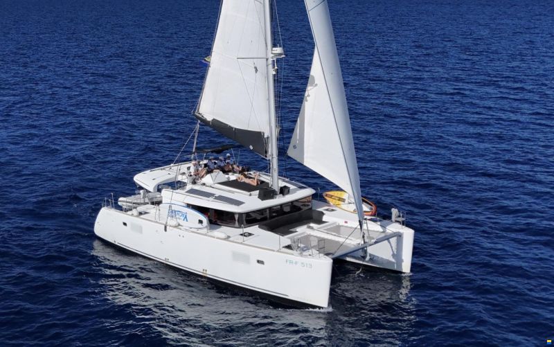 Lagoon 450 Fly