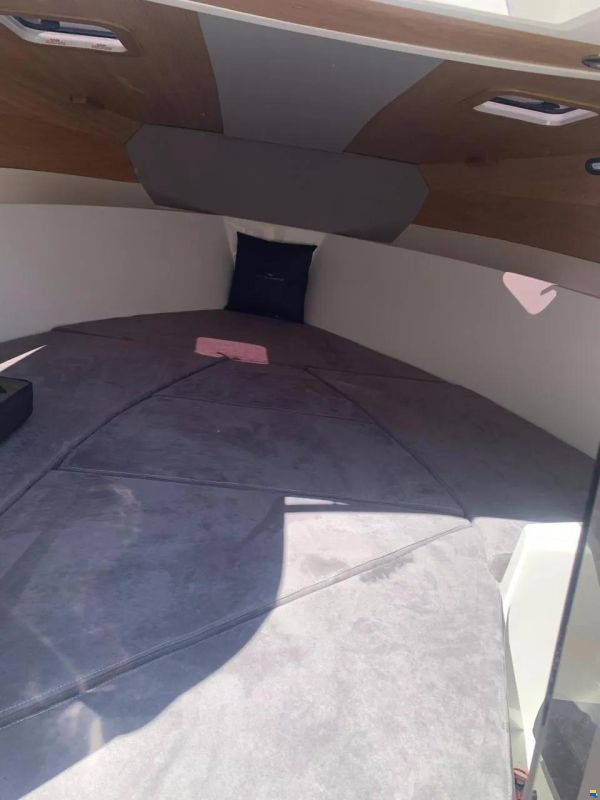 Ocean Master (PL) Admiral Ocean Master 680DC