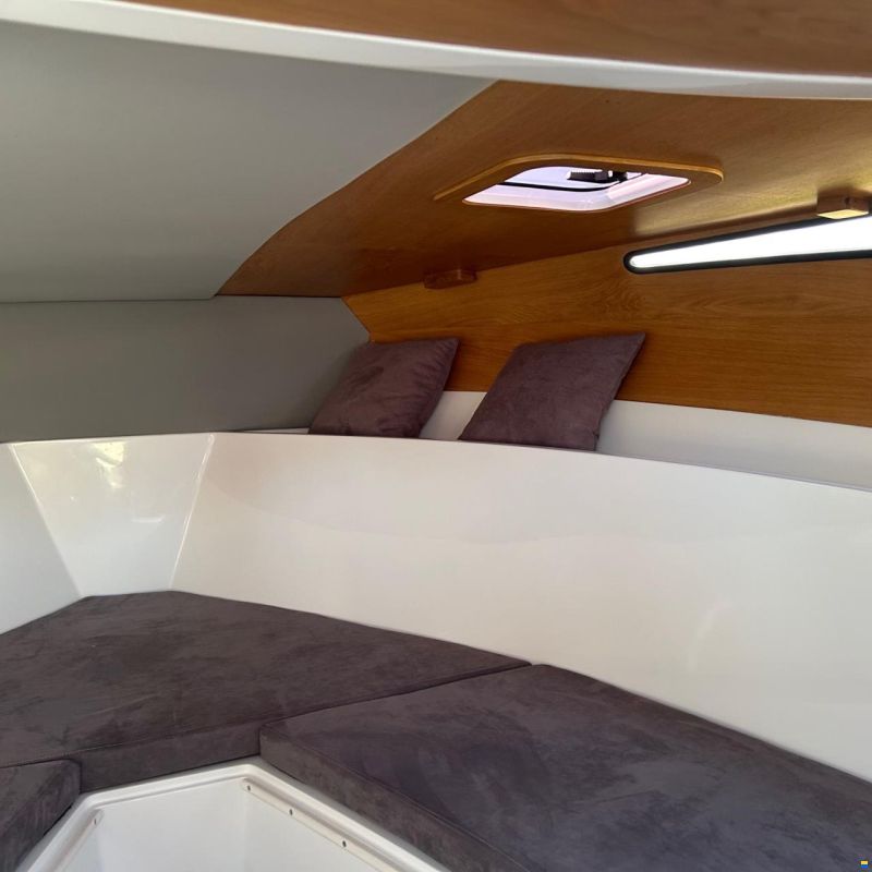 Ocean Master (PL) Admiral Ocean Master 680DC