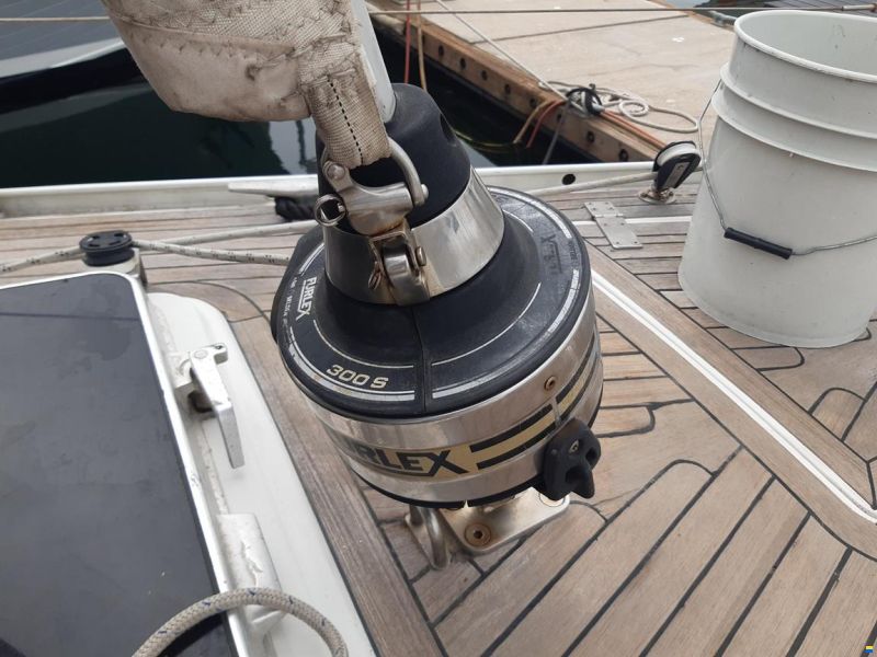 Grand Soleil 52