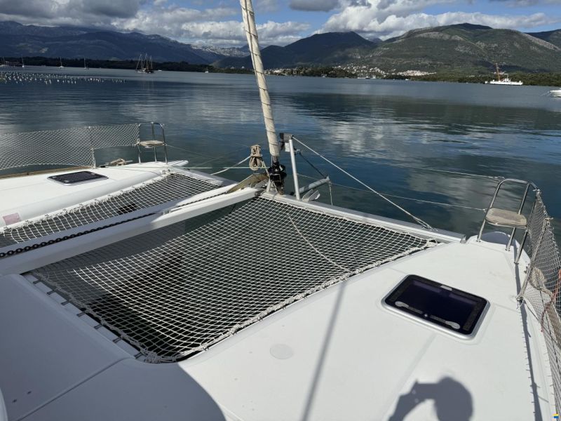 Lagoon 400