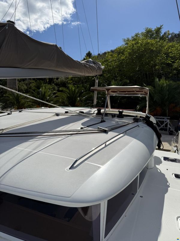 Lagoon 400