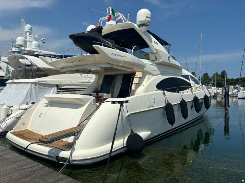 Azimut AZ 68 Fly