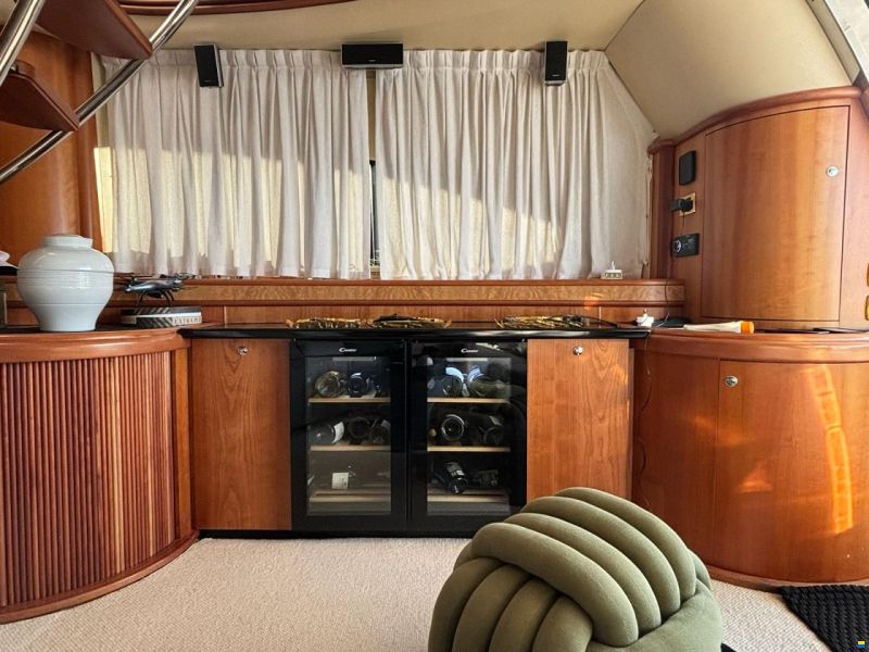 Azimut AZ 68 Fly